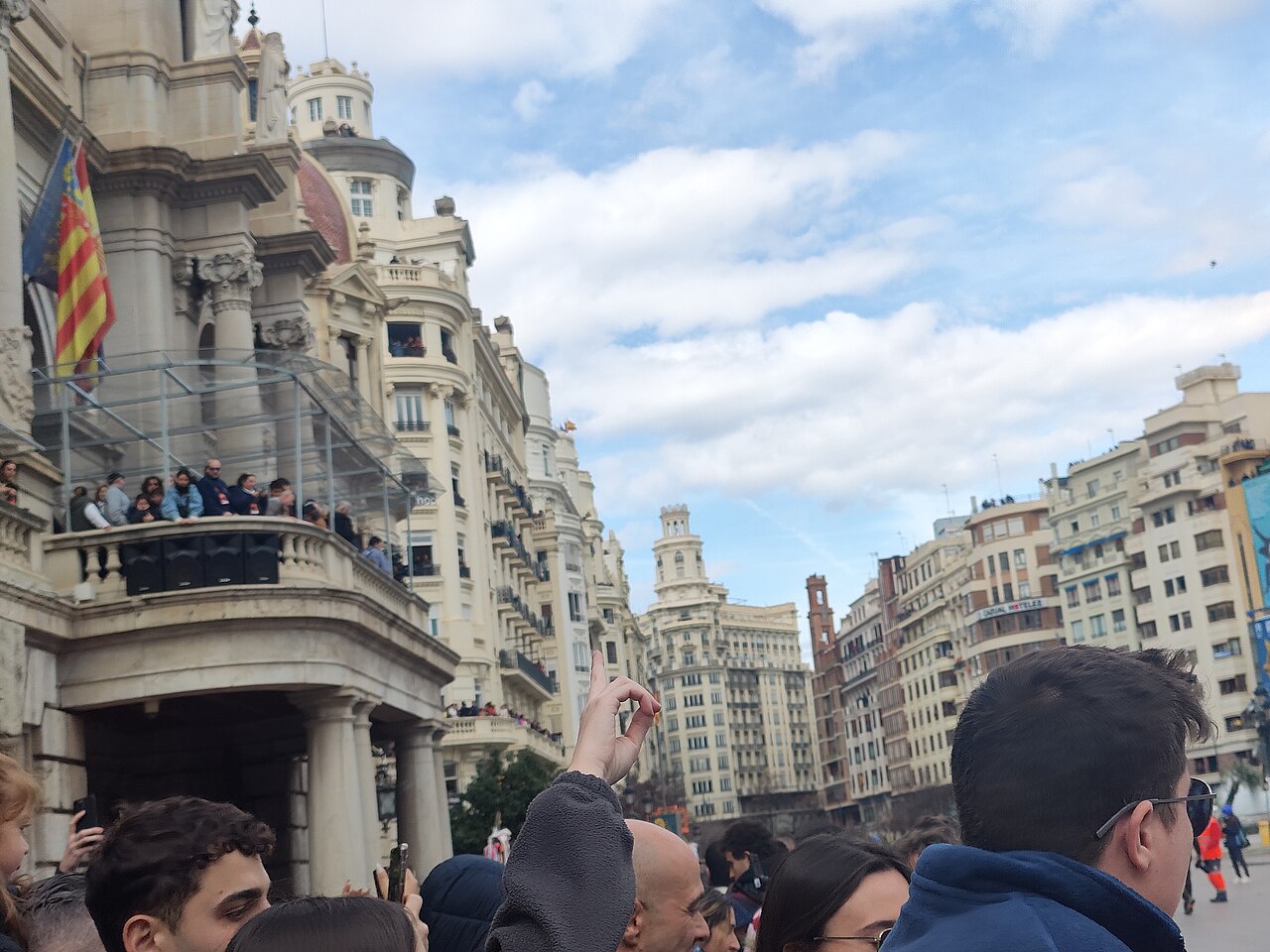 Público en una jornada de mascletà en Valencia, 2023. Fotografía de archivo.