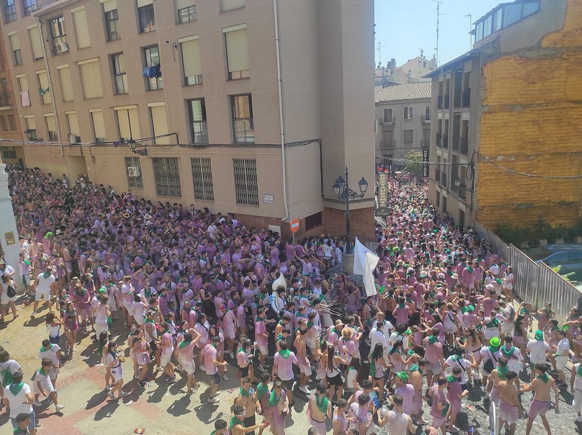 Ambiente de las Fiestas de San Lorenzo en Huesca. Fotografía de archivo.